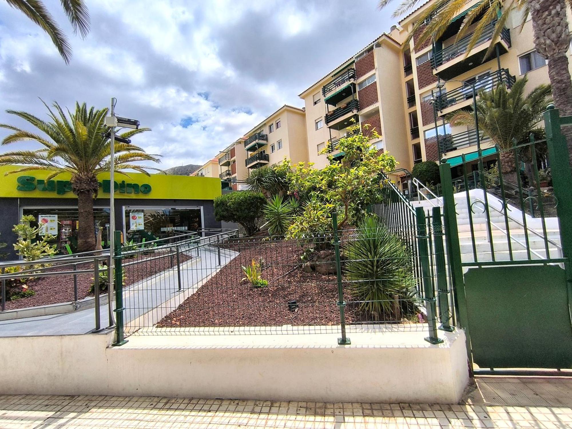 Sun Apartment - 3 Bedrooms, Priv Parking, Pool, Ac, Tv Channels, Fibre Net Los Cristianos (Tenerife) Eksteriør bilde